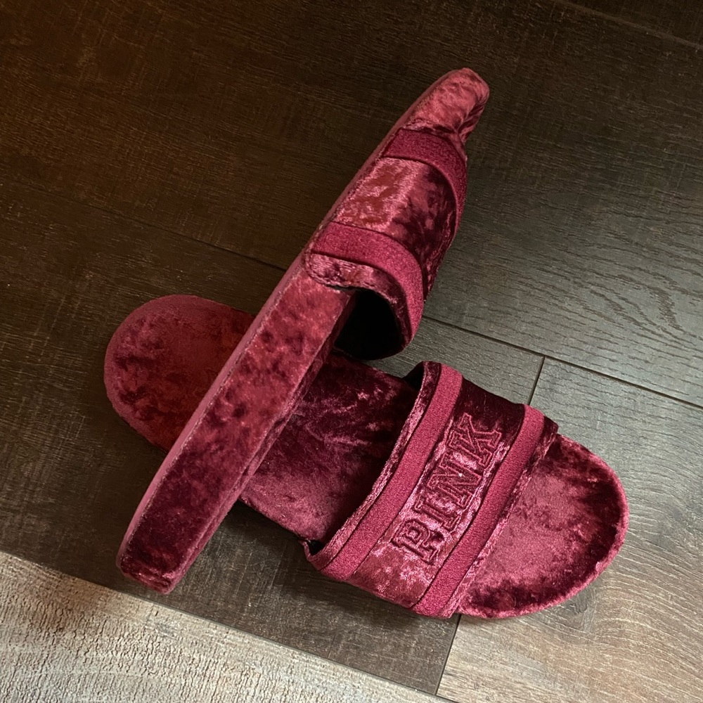 Pink slides - Picture 3 of 3